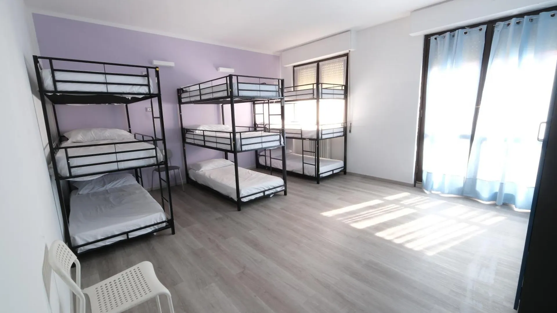 Hostel 3 Milan Italy