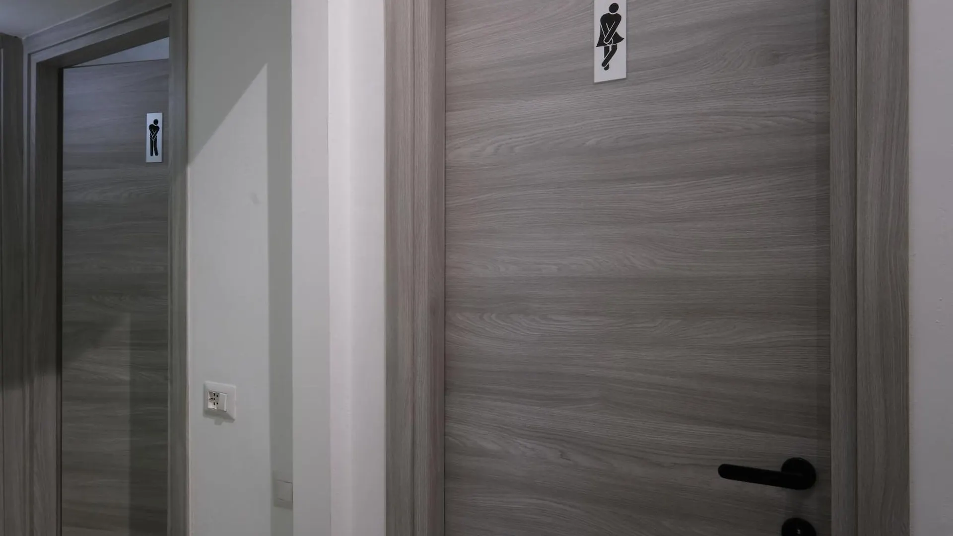 Hostel 3 Milan Italy